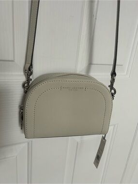 NWT MARC JACOBS Women Leather Crossbody Bag, Cream
